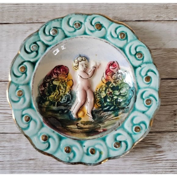 4.5" Capodimonte Italy 3D High Relief Cherub Plate Gold And Mint Accents - Picture 1 of 6